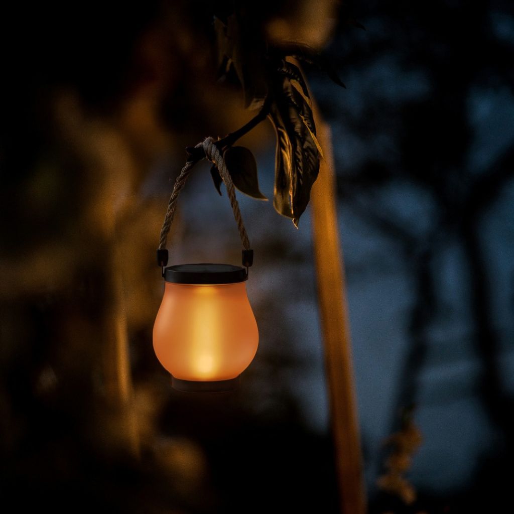 Dancing Flame – Solcellelykt med levende flammeeffekt