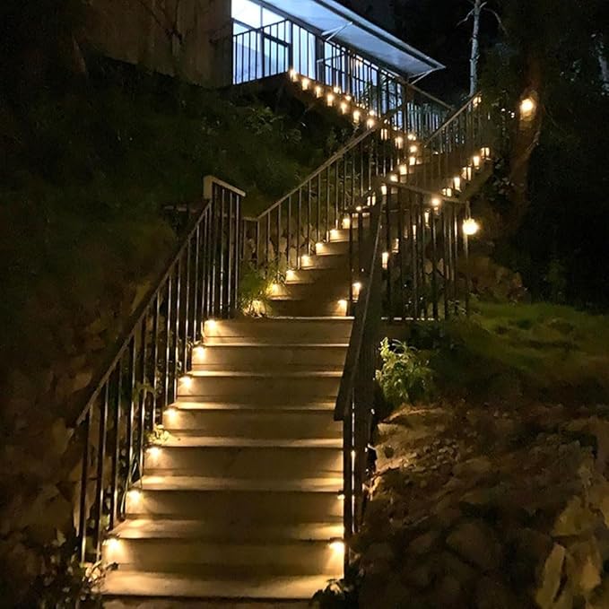 SolarGlow – Selvlysende lamper for trapp og hage